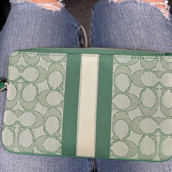 Coach jacquard wristlet - Picture 5 of 5